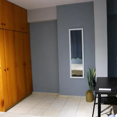 Διαμέρισμα Semi-basement 50sqm Near Citycenter *