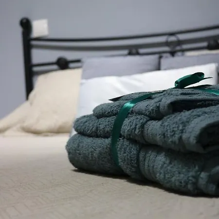 Semi-basement 50sqm Near Citycenter Appartamento Città di Kos