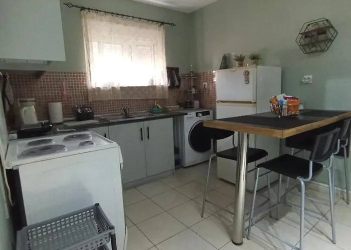 Semi-basement 50sqm Near Citycenter * Kos